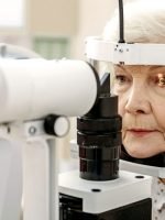 Capsulotomia com Yag